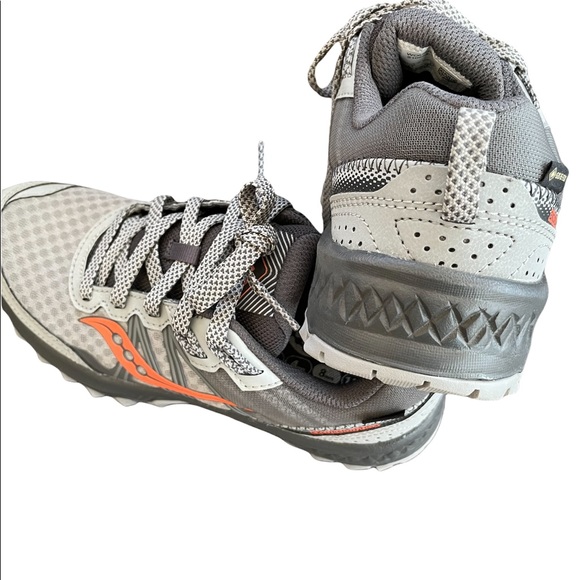 New without tags SAUCONY WOMEN'S EXCURSION TR14 GTX, size 6.5 - Picture 7 of 9
